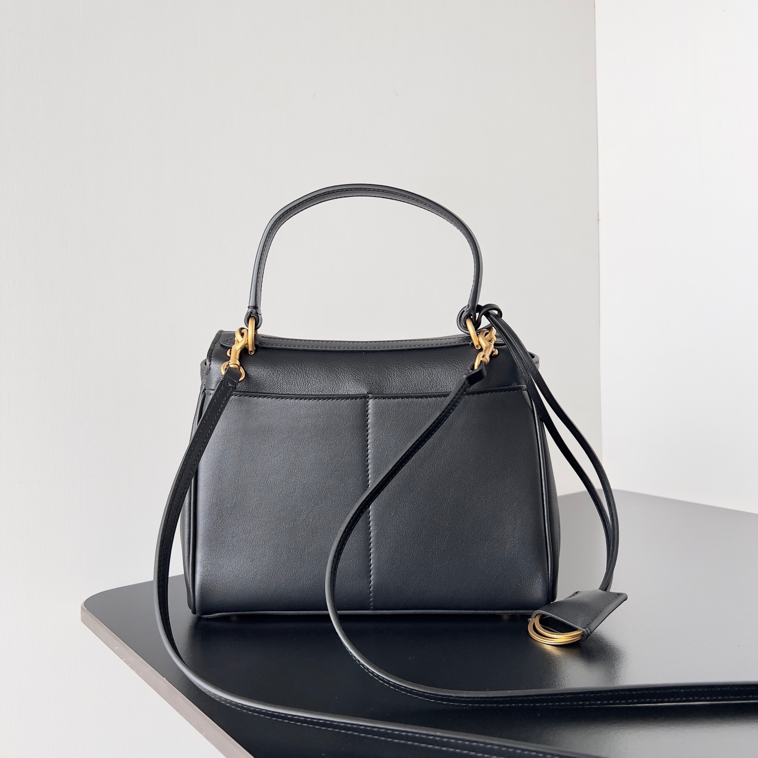 Balenciaga rodeo mini bag