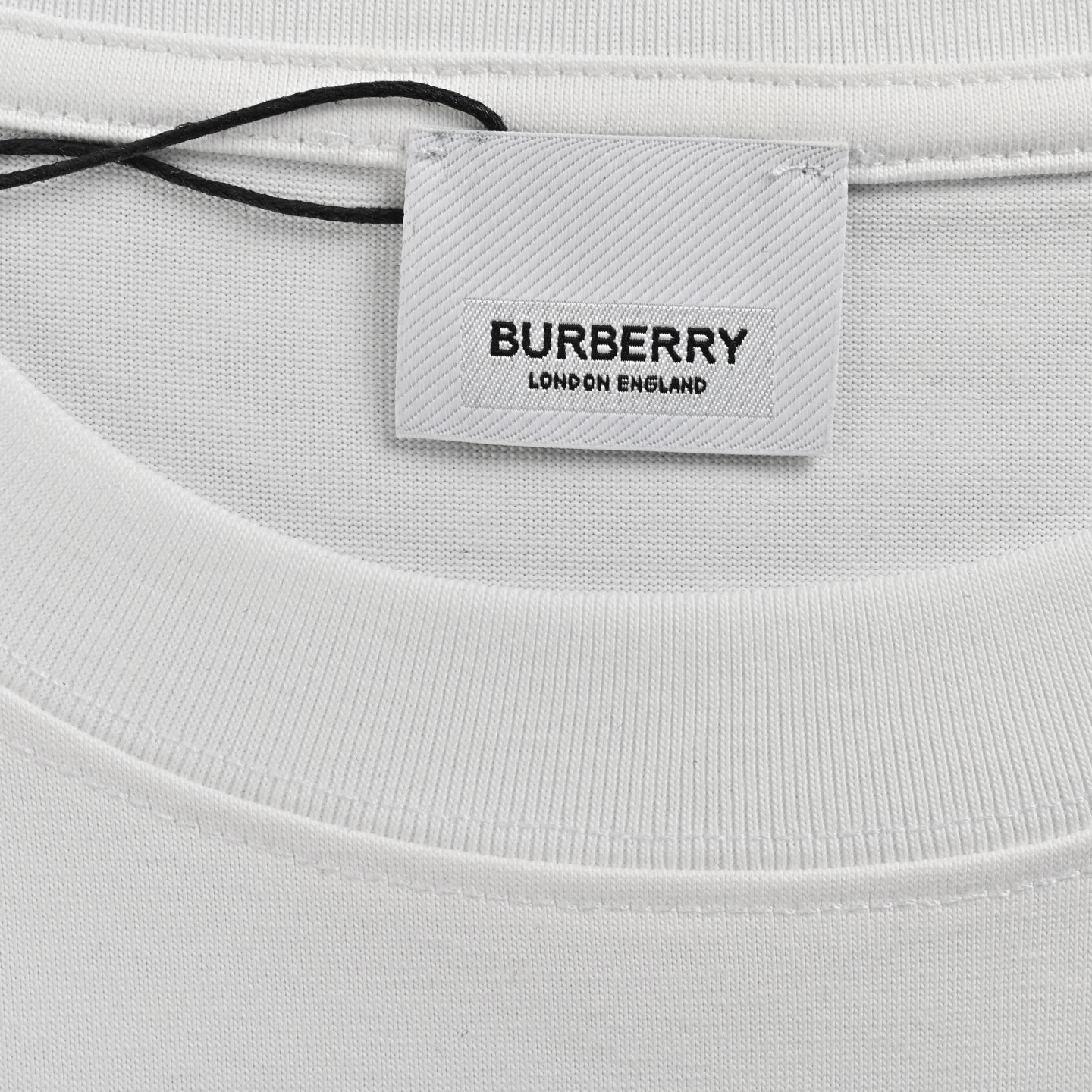 Burberry 25ss embossed lettering short sleeves