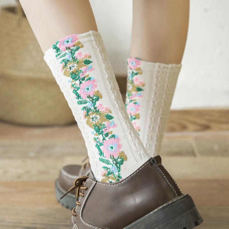 🔥Last Day 20% OFF🔥Vintage Embroidered Floral Socks