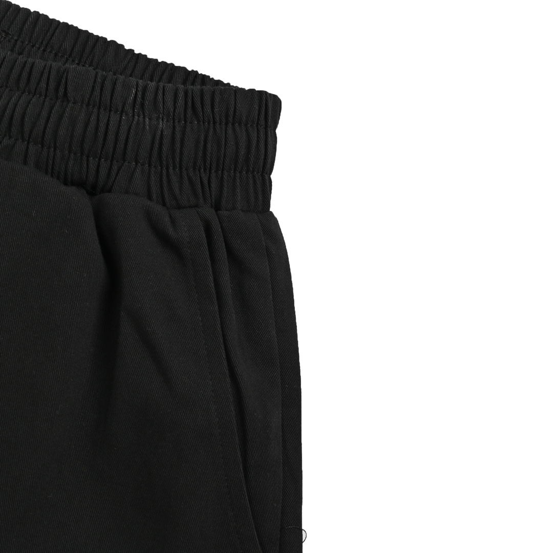 Louis Vuitton 24ss pocket embroidered cargo shorts