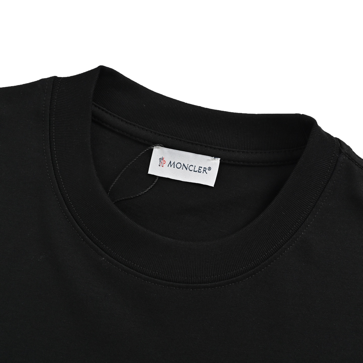 Moncler 25ss embossed logo short sleeves