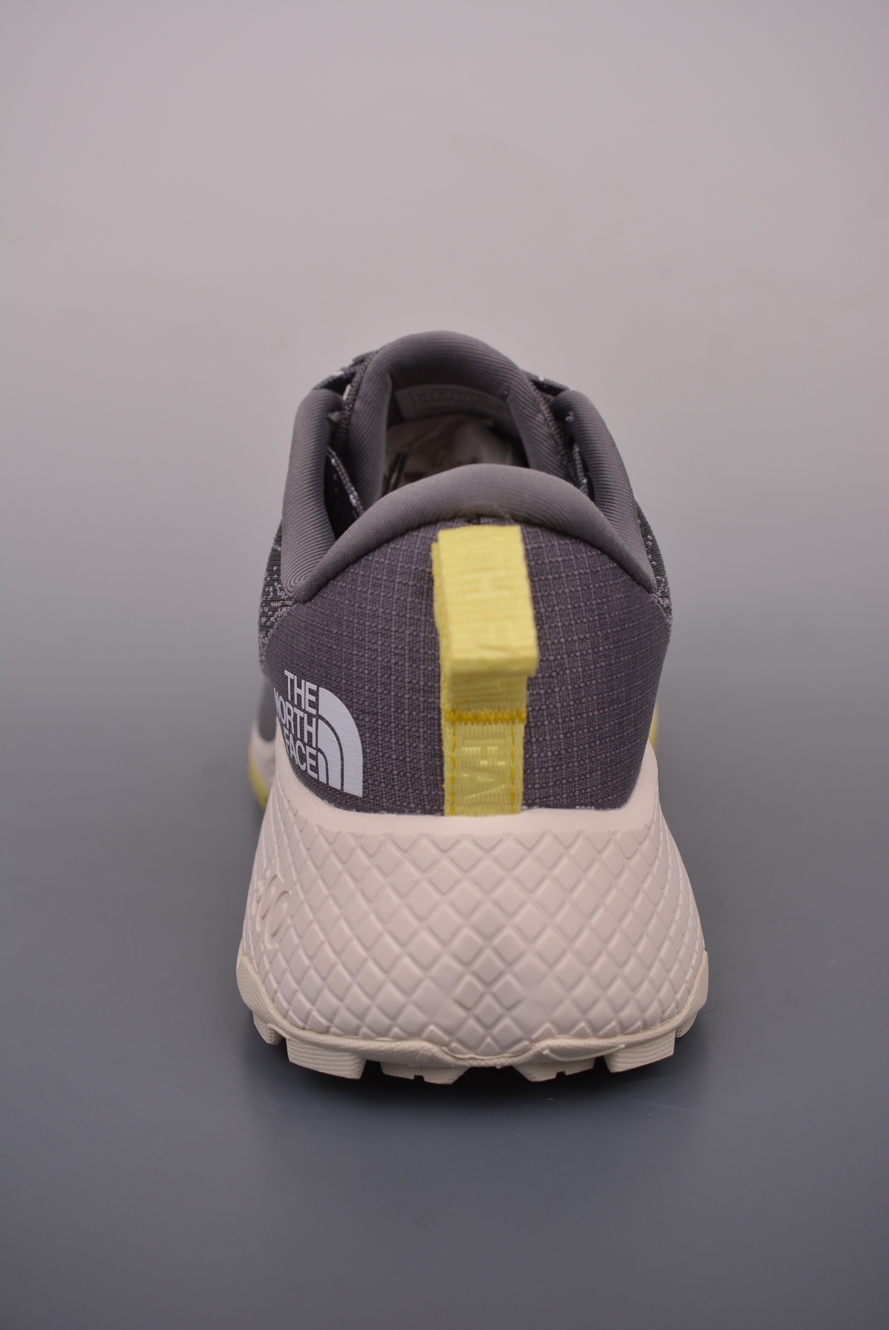 The North Face Altamesa 500 sneakers dark gray and yellow NF0A83N35II