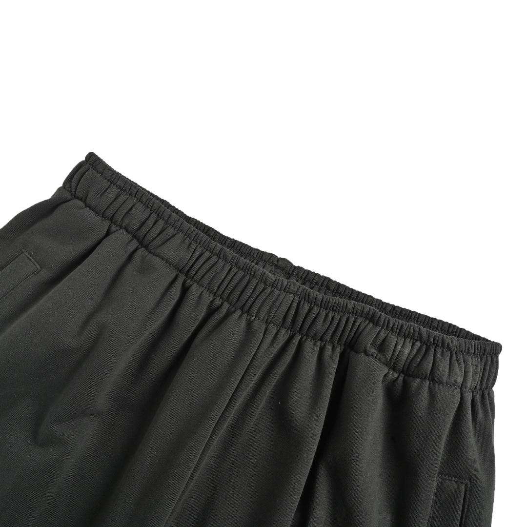 Balenciaga 23Fw Under Armour co-branded embroidered logo trousers