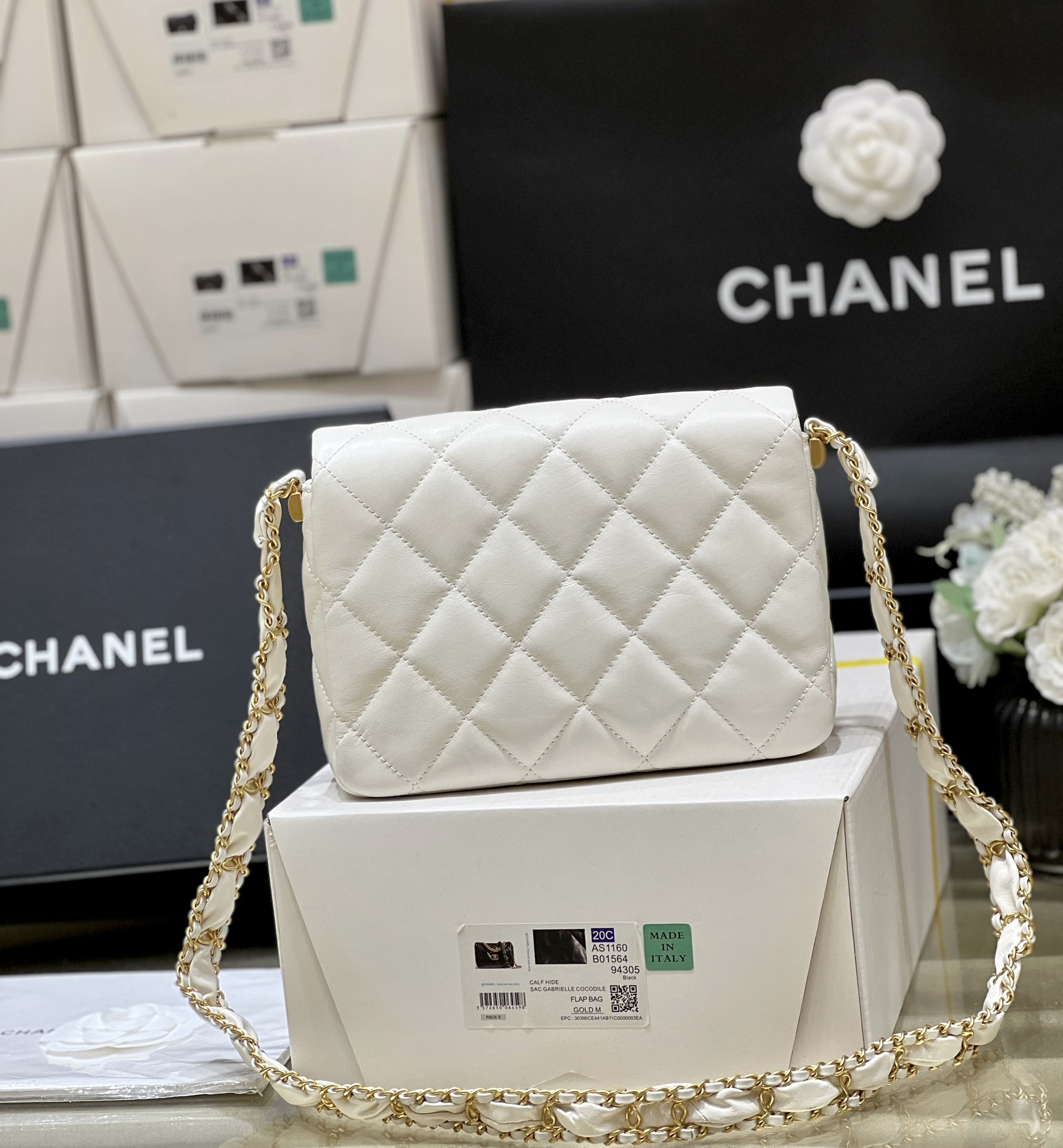 Chanel 23K Autumn and Winter Series Retro Tofu Bag AS4423