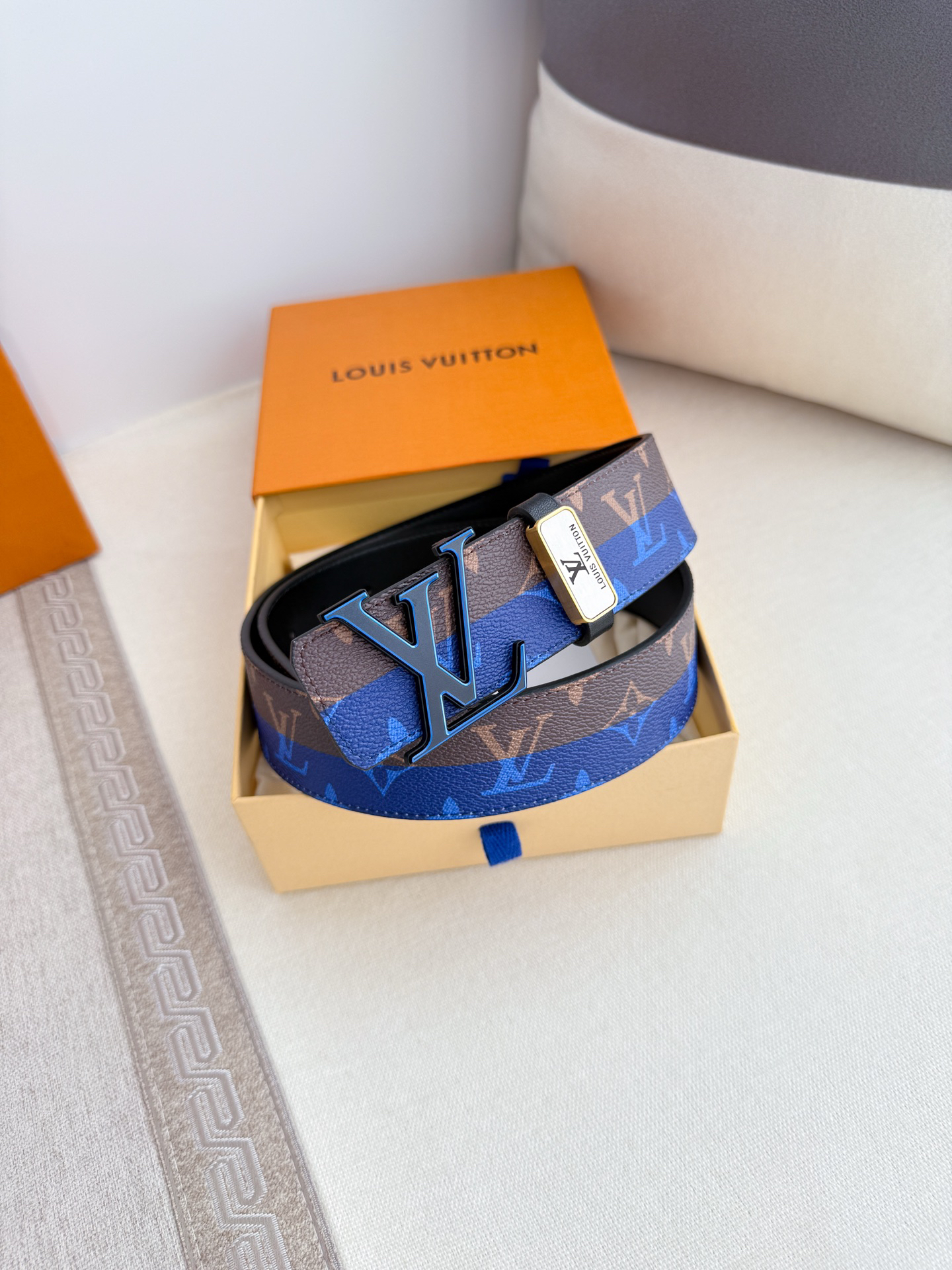 Louis Vuitton Two-tone Monogram Calfskin Men's Belt, 3.8CM Width