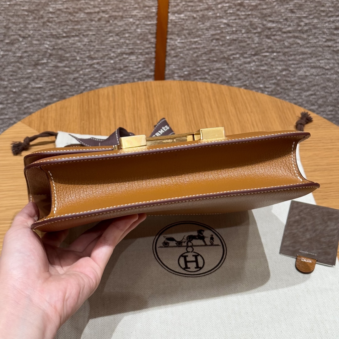 Hermès Constance 37gold handbag (handmade to order)