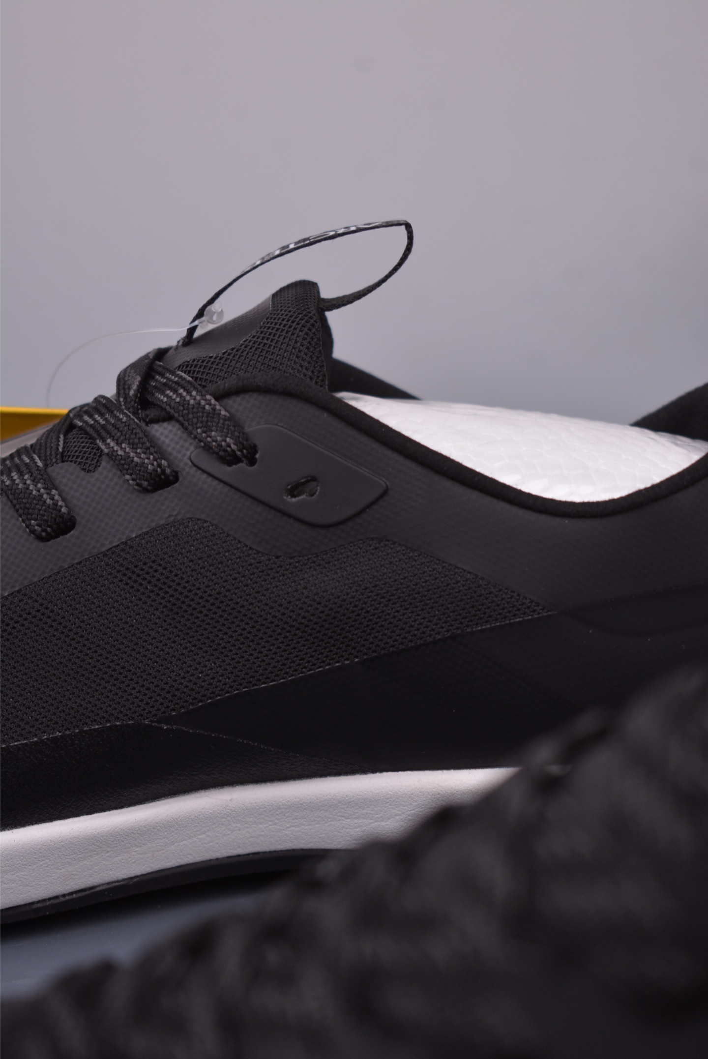Arc'teryx Konseal LT Outdoor Sports Shoes Black and White 077218-439746