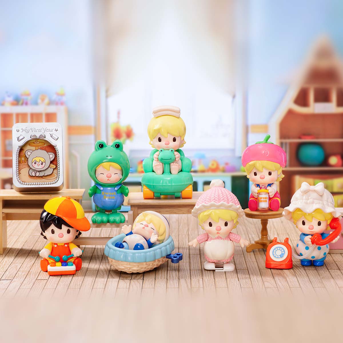 POP MART Sweet Bean Growth Illustration Series Figures [1 Blind Box]