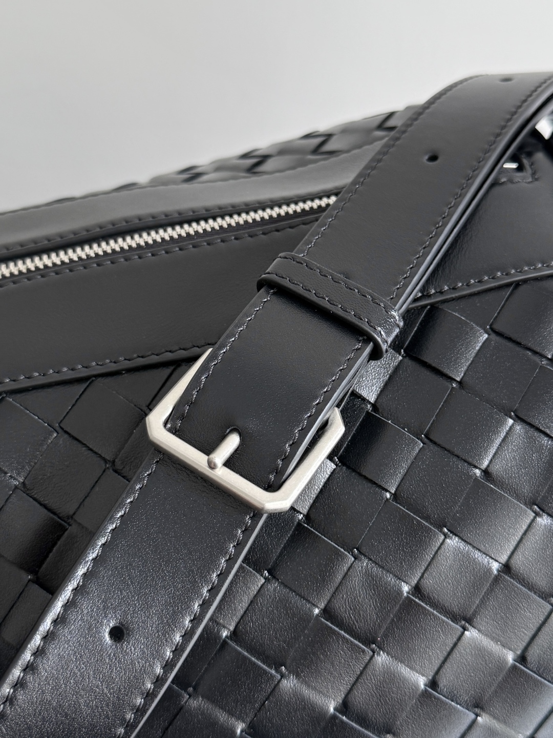 Bottega Veneta Woven Large Travel Bag 795287