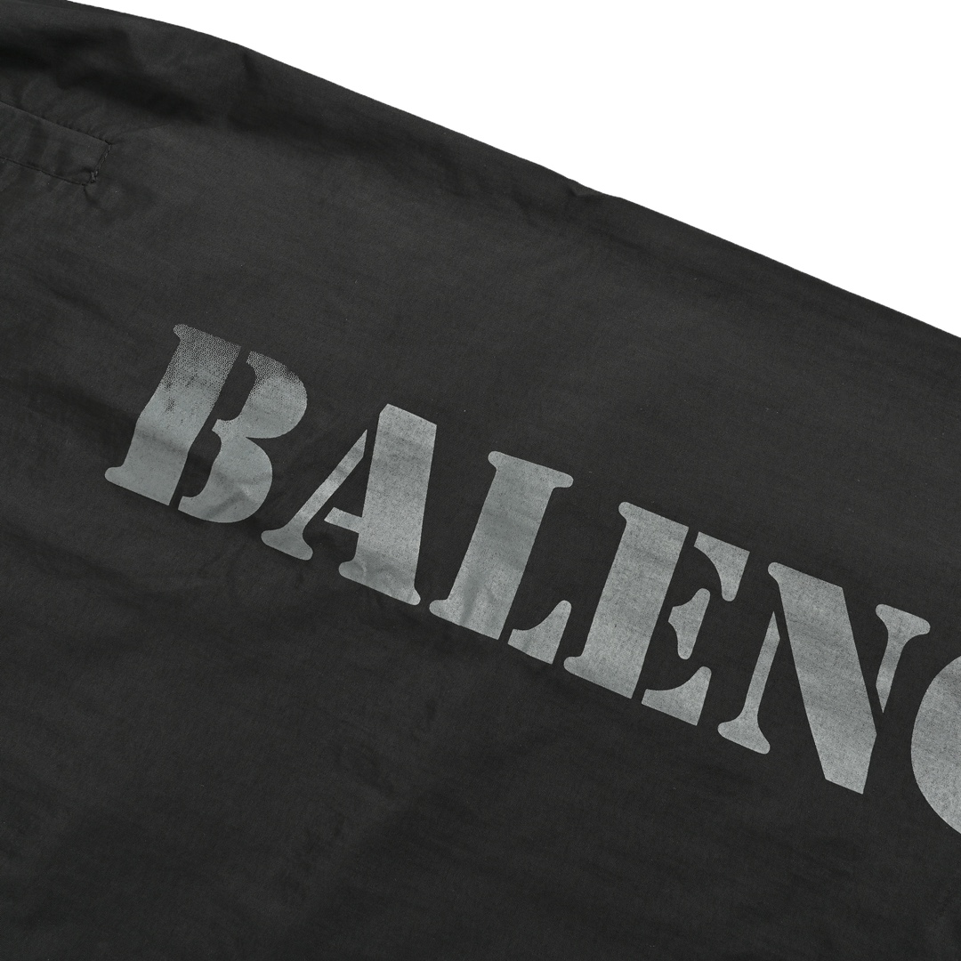 Balenciaga 24Fw Blurred Lettering Print Trousers