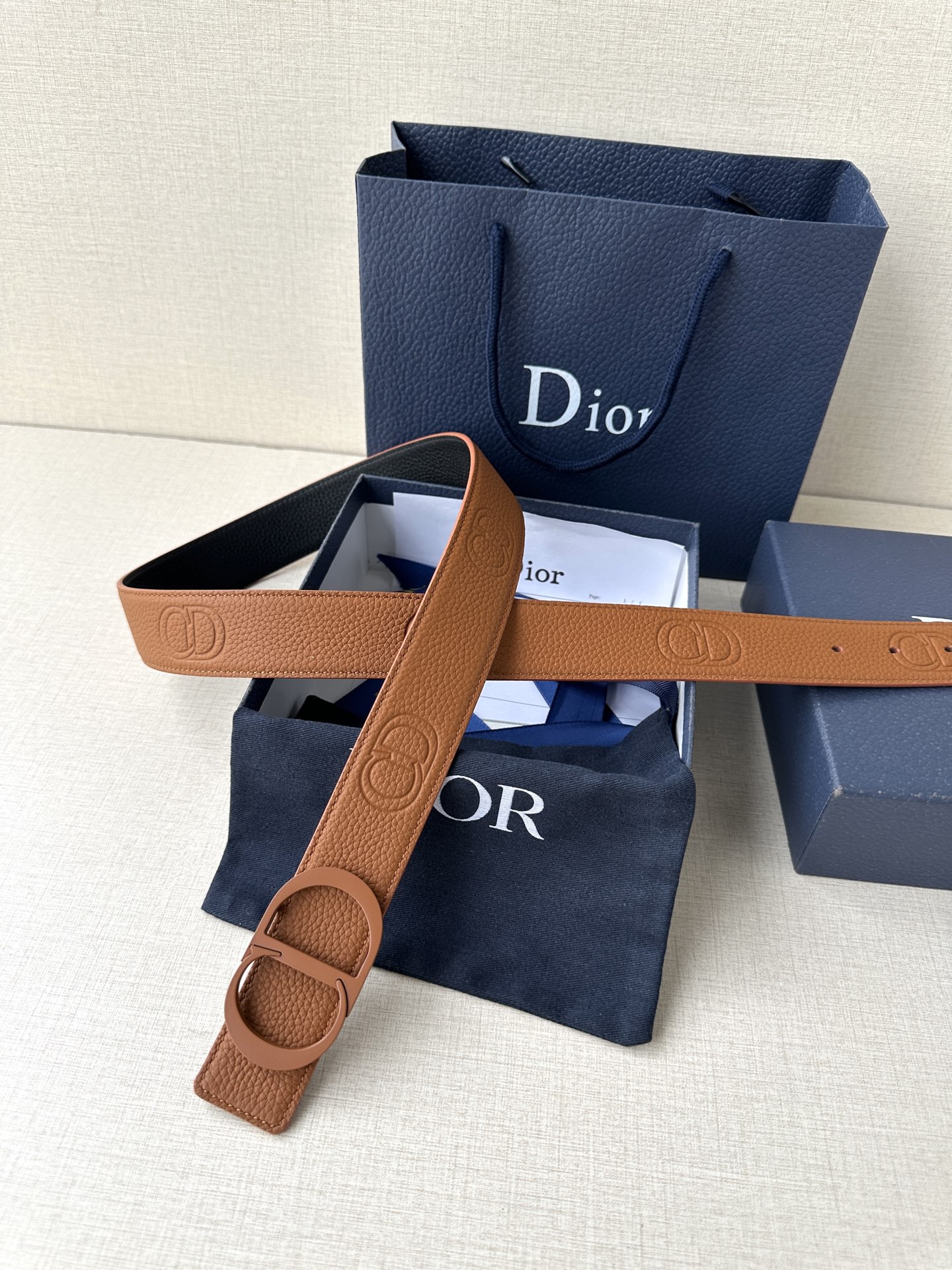 Dior embossed top layer leather belt 3.5CM wide