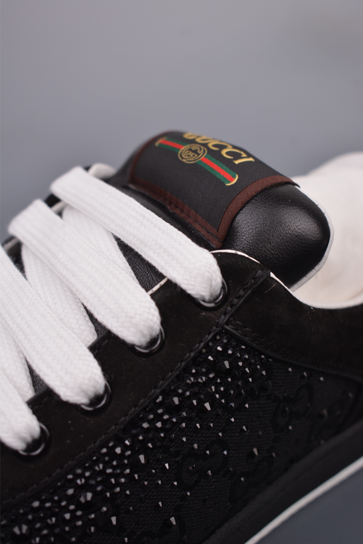 Gucci Screener GG Sneaker Low black and white diamonds