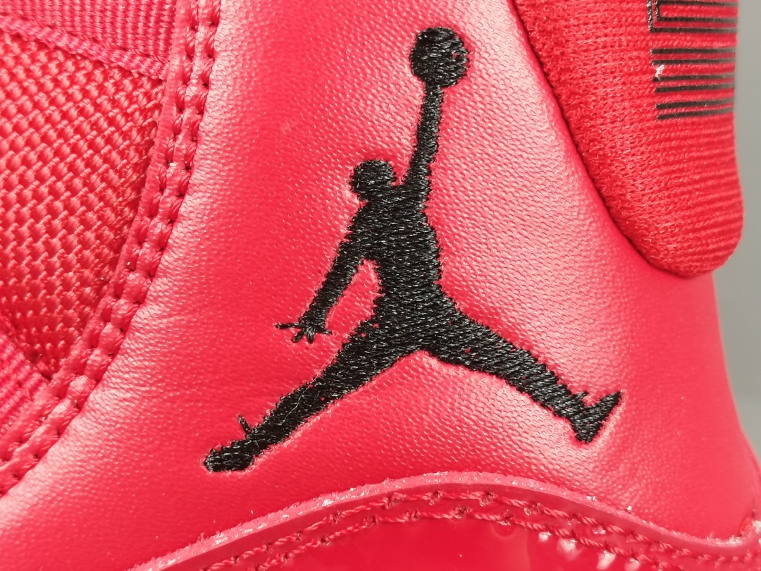 Nike Air Jordan 11 RetroWin Like 96 378037-623