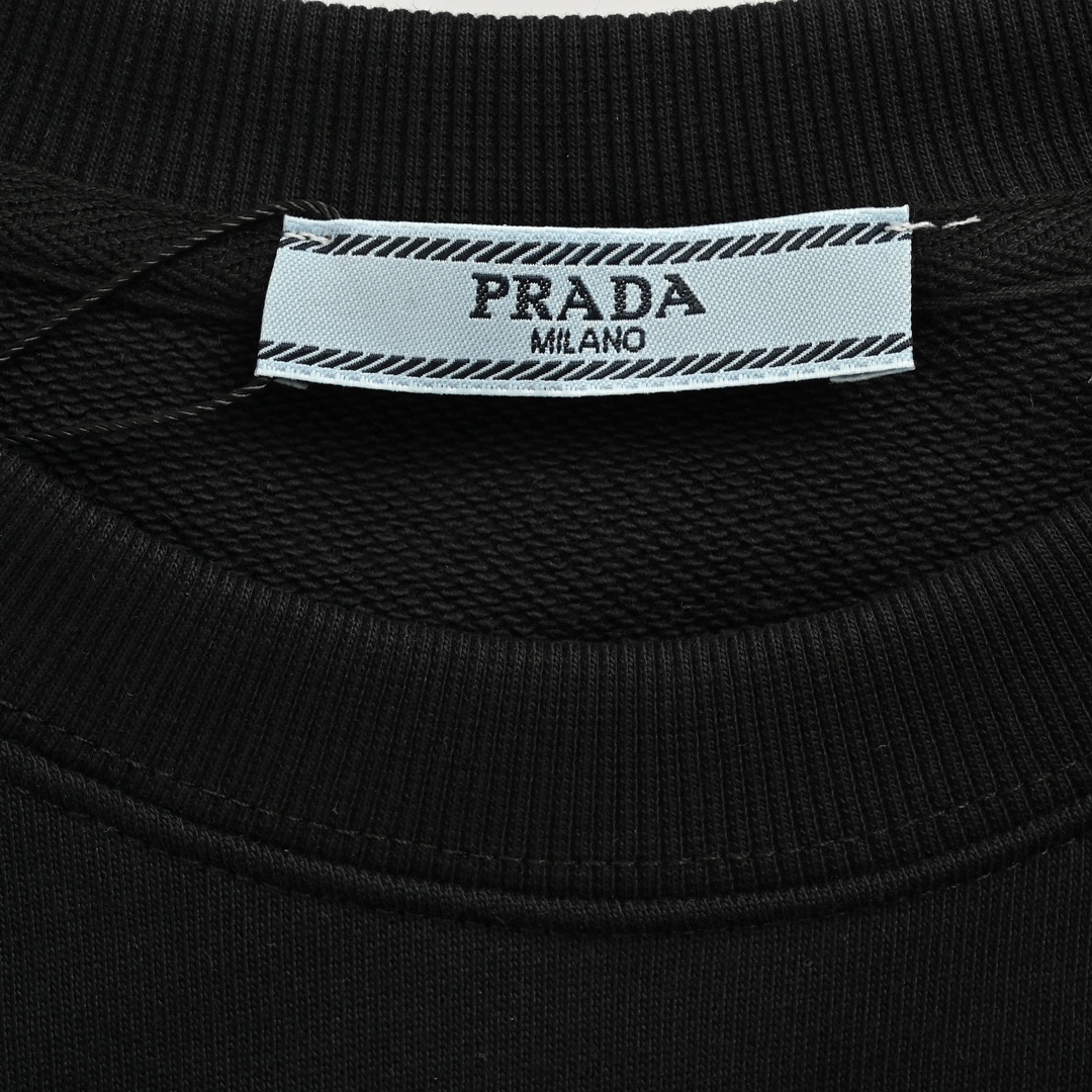 Prada 24Fw crew neck sweatshirt with small letter triangle logo on chest