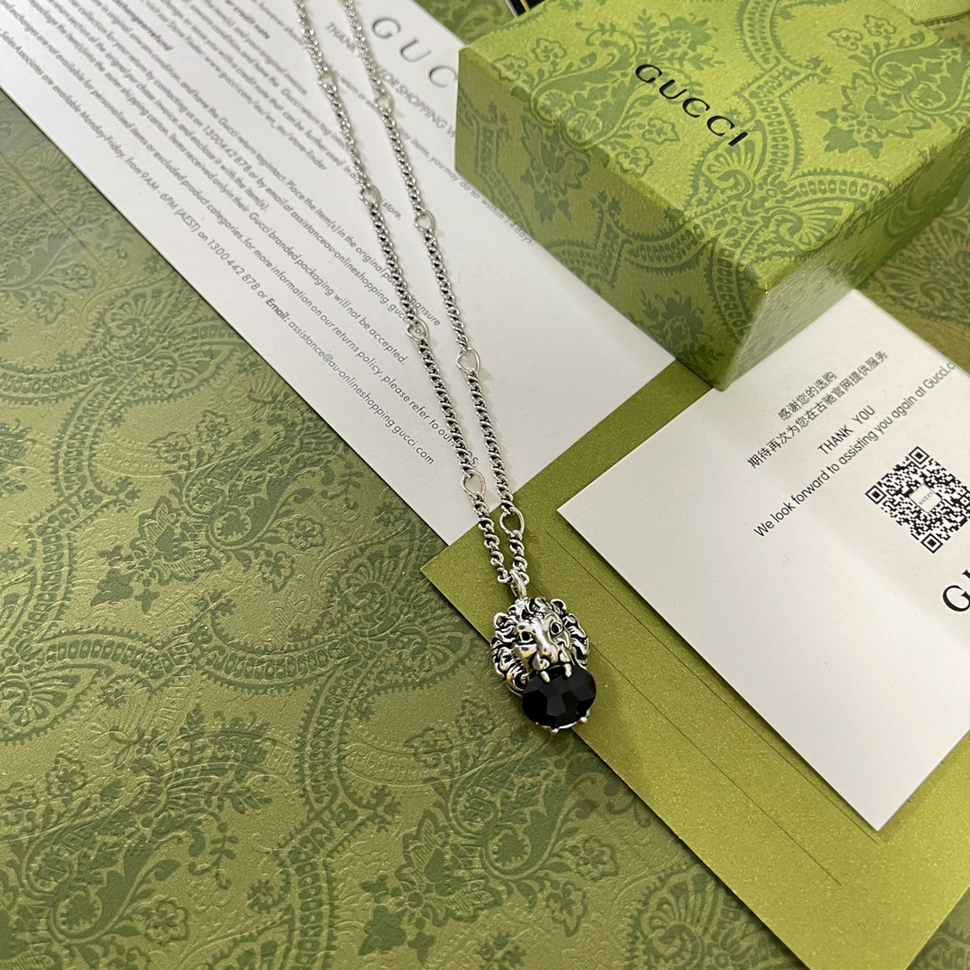 Gucci Little Lion Vintage Necklace