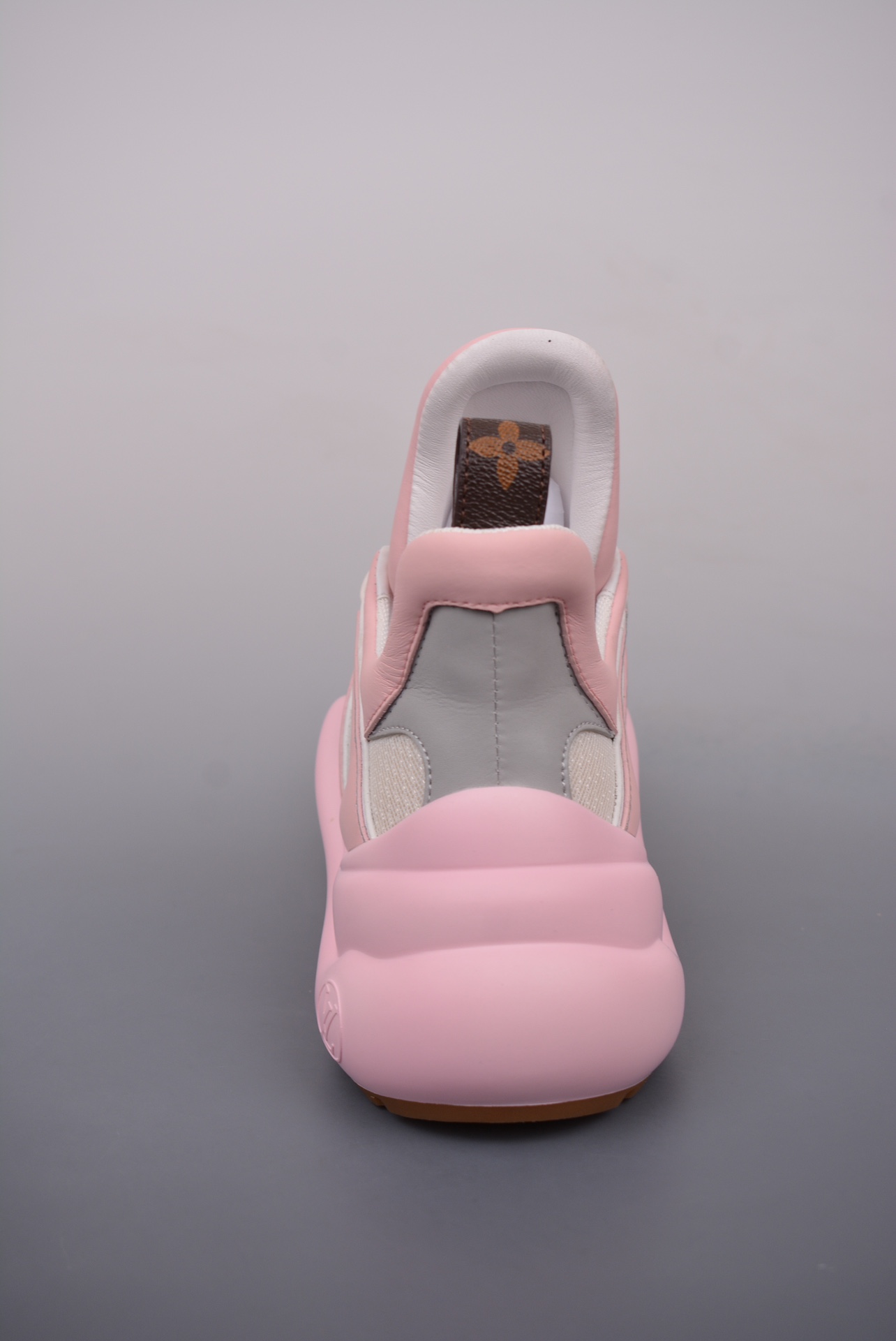 Louis Vuitton Archlight Sneakers light pink white