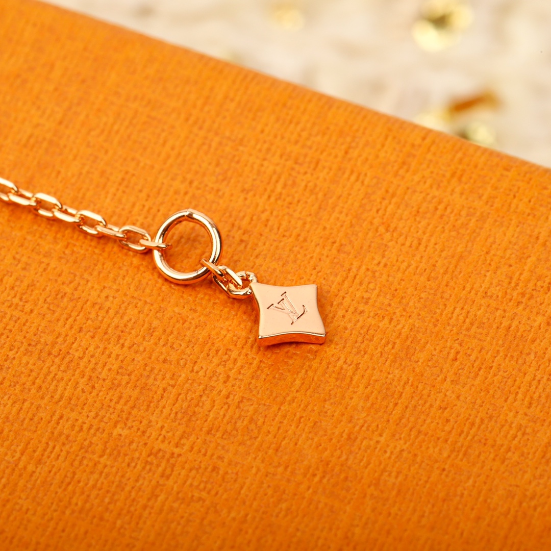 Louis Vuitton Four Flower Bracelet