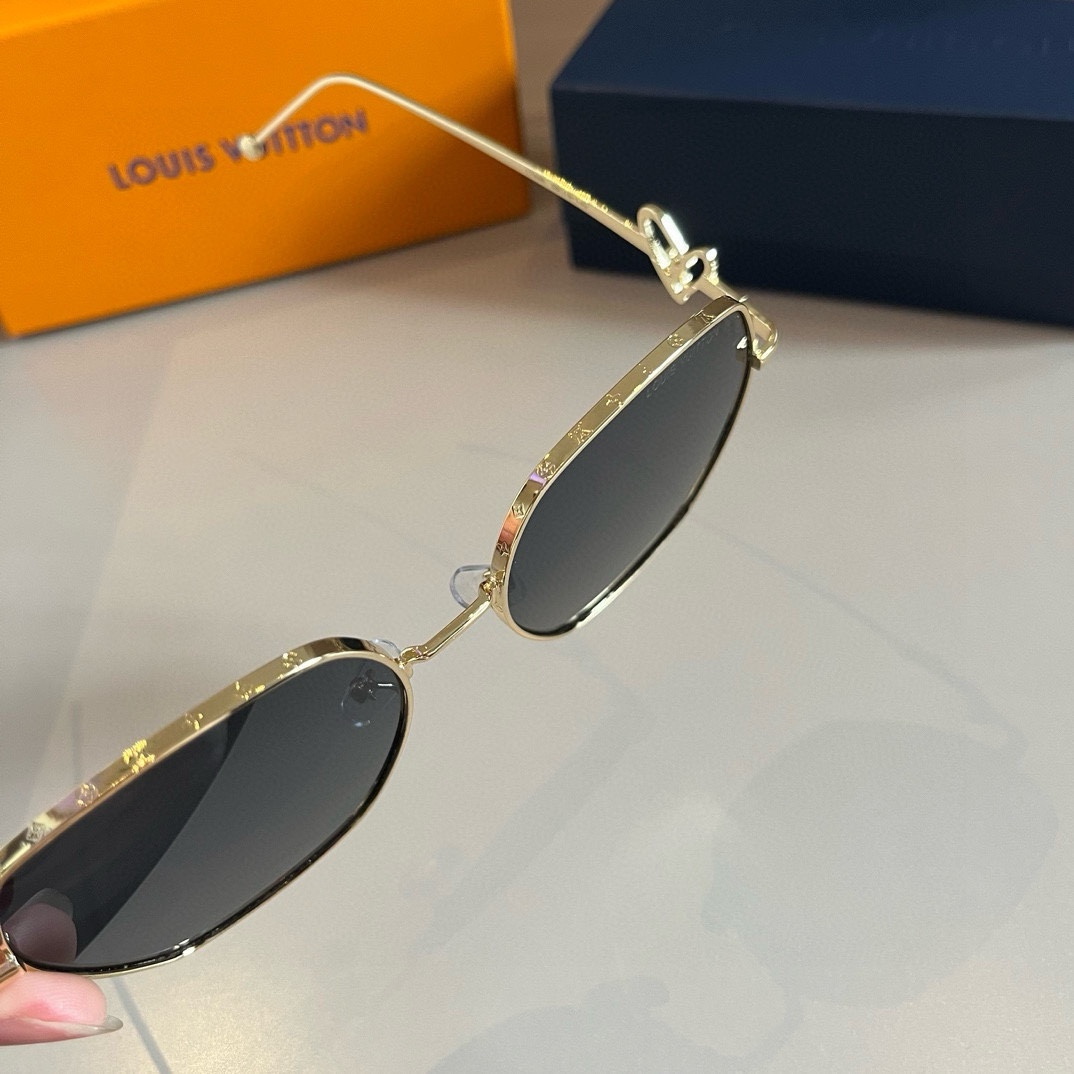 Louis Vuitton Square Frame Sunglasses