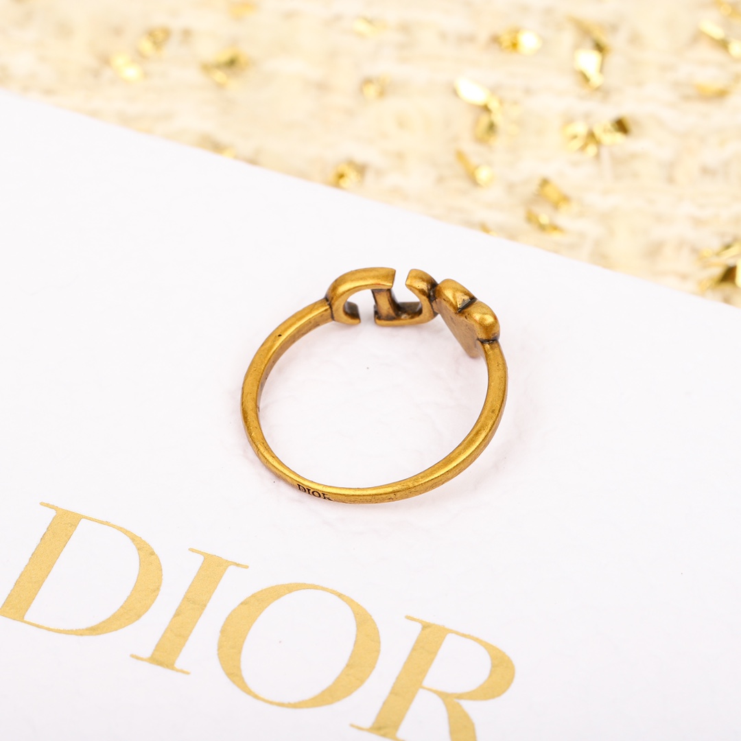 Dior retro love cd bead ring