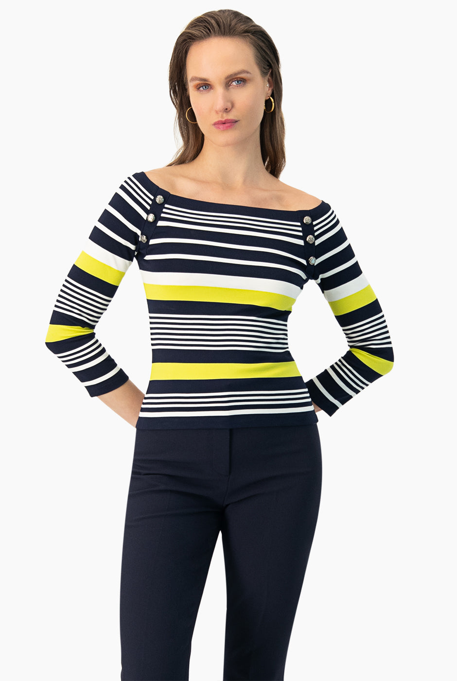 Blusa de rayas y de hombro caido