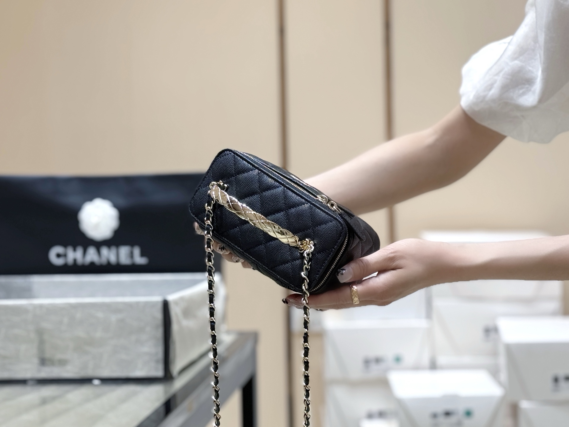 Chanel 25S Spring/Summer Series coco crush handle long box AP4590 00108