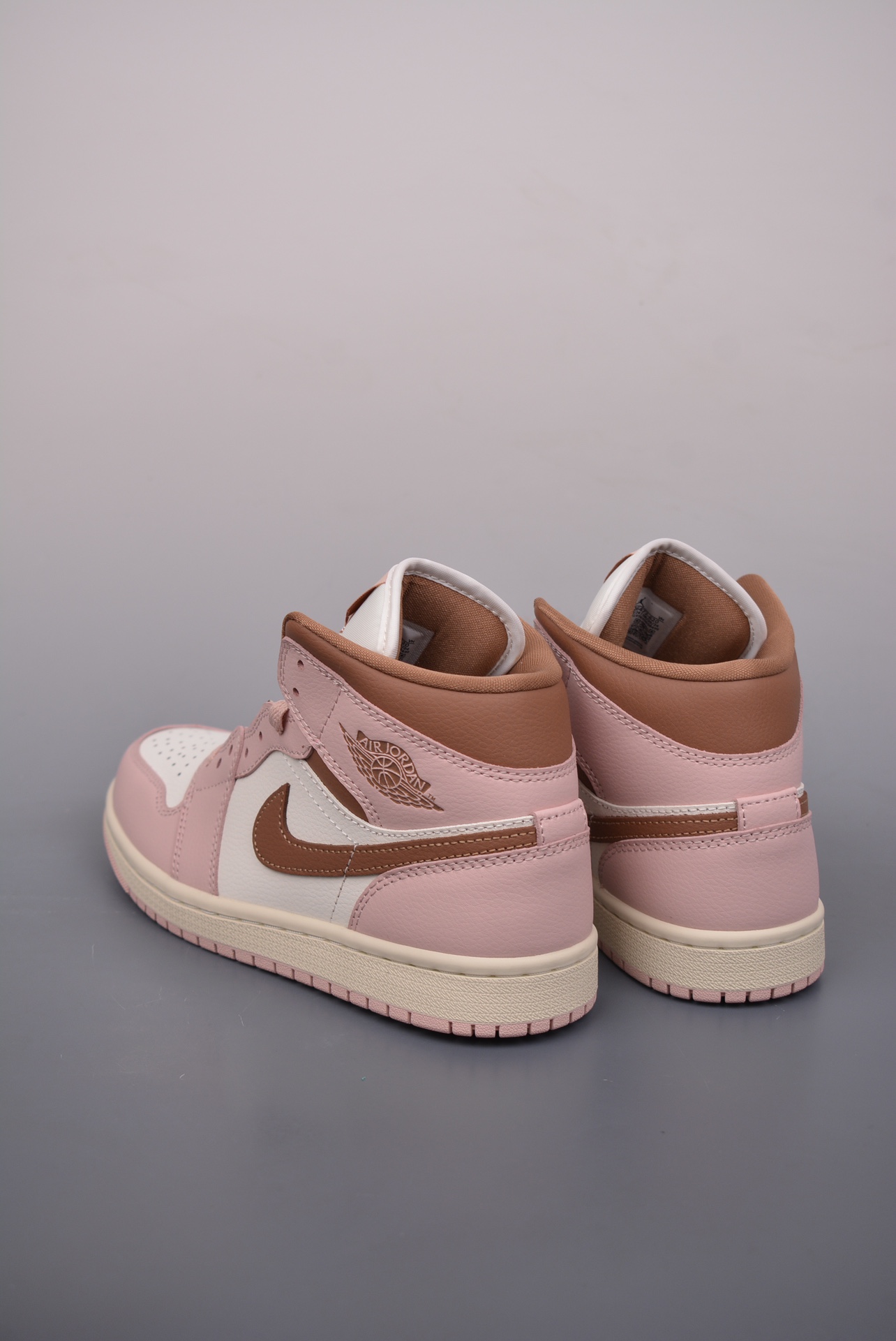 Air Jordan 1 Mid Pink White BQ6472-620