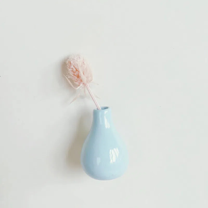 🍁🍁Cute ceramic vase magnetic refrigerator magnet