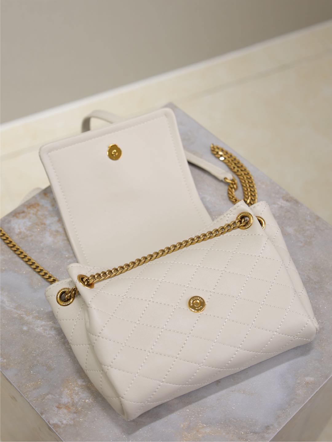 Yves Saint Laurent Mini Nolita Chain Bag 672738