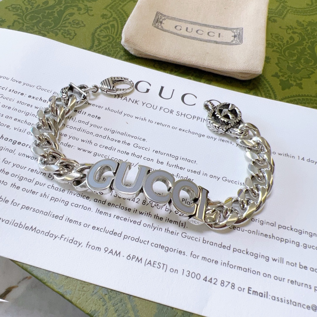 Gucci Font Flat Chain Bracelet