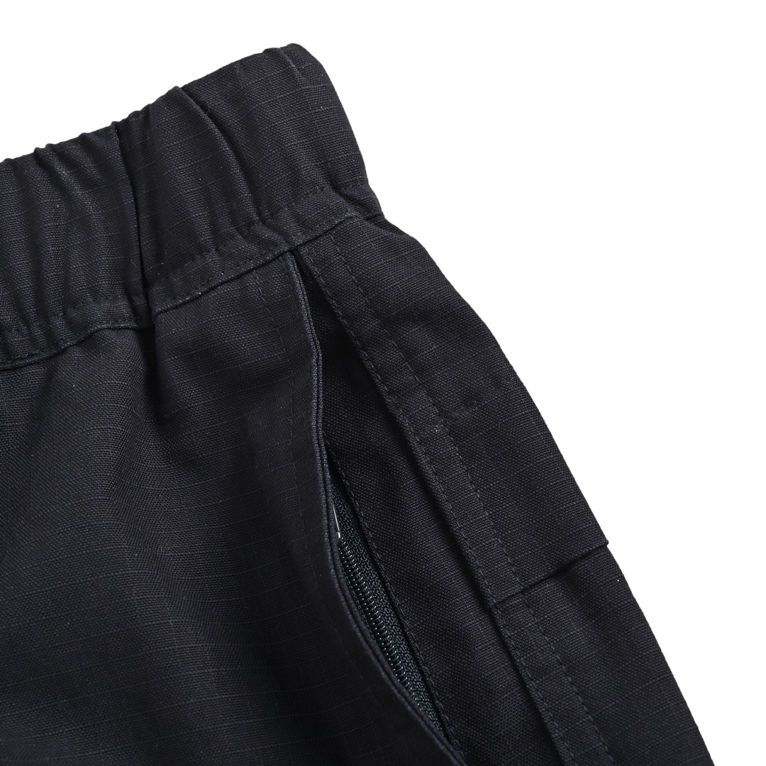 Gucci 24ss elasticated buckle cargo trousers