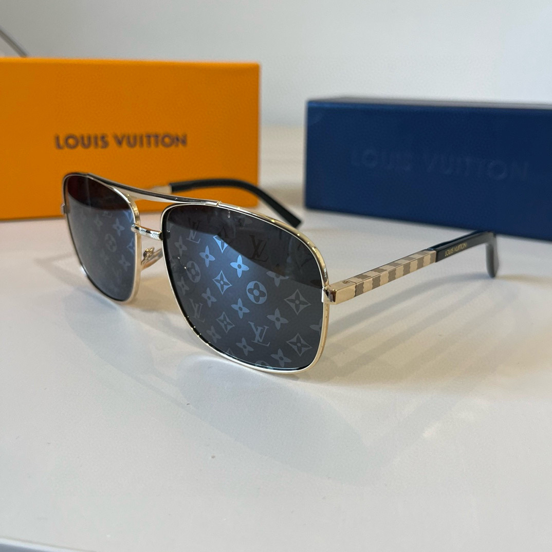 Louis Vuitton Round Frame Sunglasses