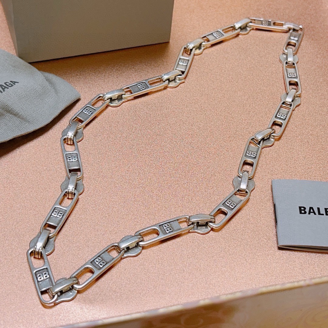 Balenciaga Zipper Pull Vintage Necklace
