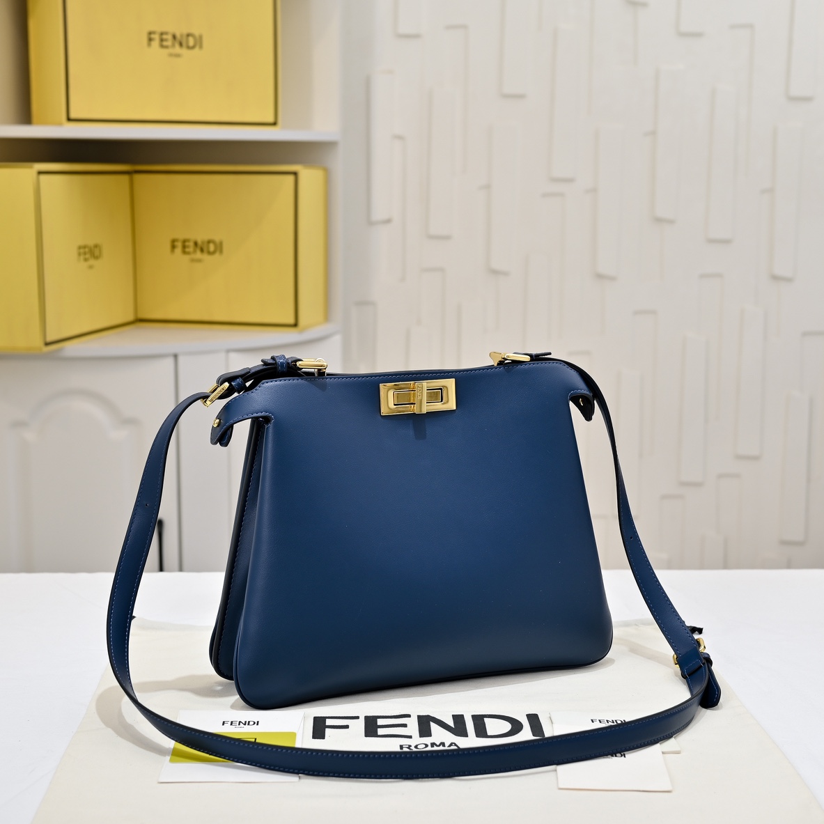 FENDI ekaboo Soft medium handbag 8801