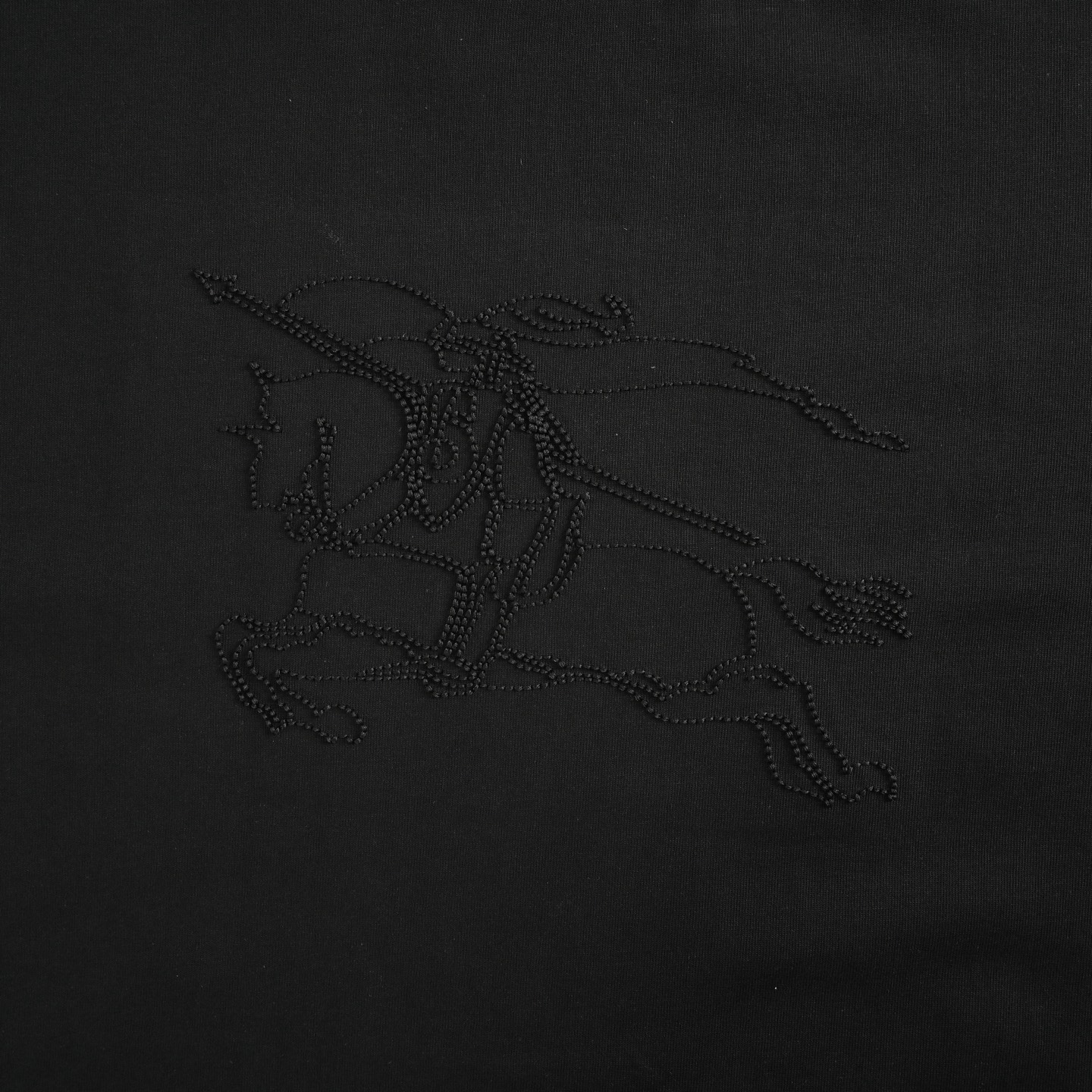 Burberry 25ss short sleeves with dark horse embroidery on the chest