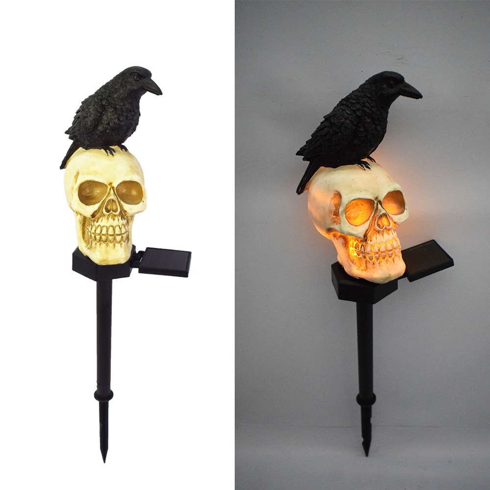 1pc Crow Skull Solar Garden Light, Garden Ground Plug-in Light, Garden Outdoor Waterproof Solar Light Stake, Outdoor Decoration Walkway Patio Yard Lawn