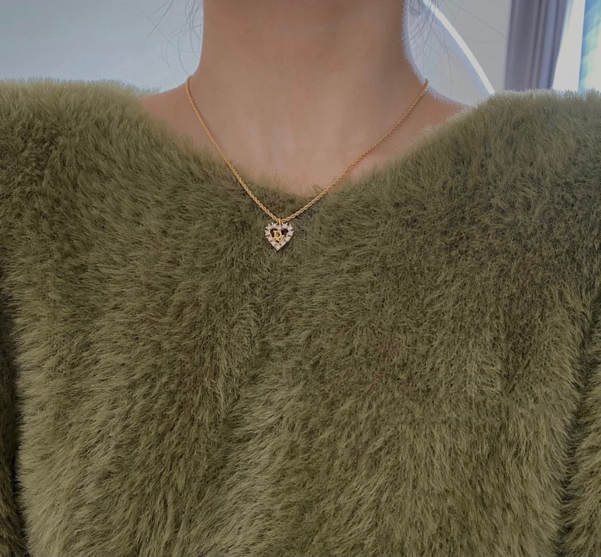 Dior vintage series heart necklace