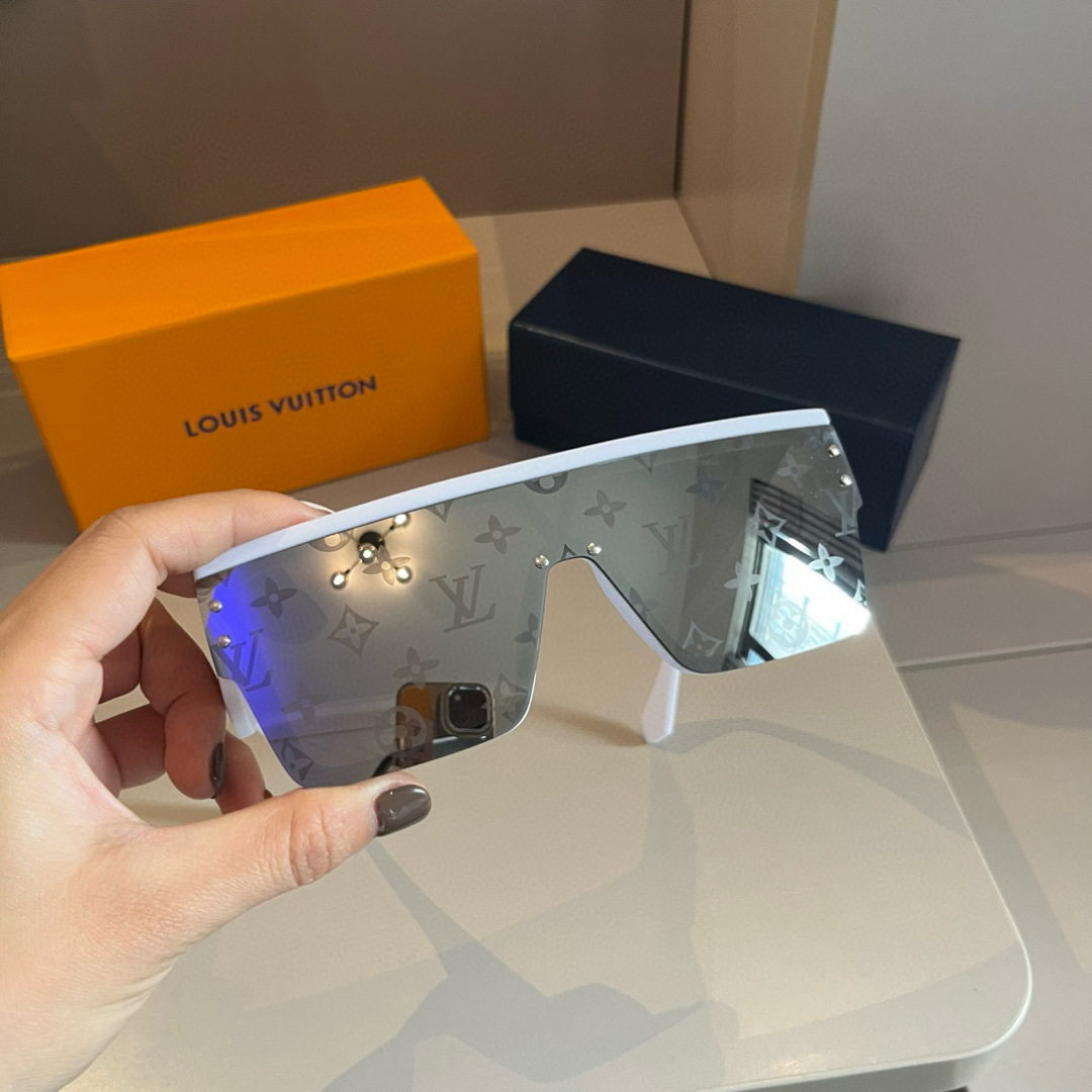 Louis Vuitton Square Frame Sunglasses