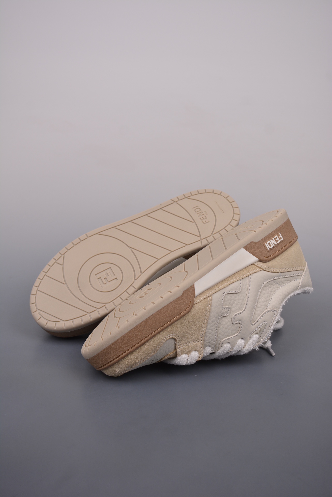 Fendi Match Sneaker Low Velcro Leather Beige 7E1493AHH2F1FHS