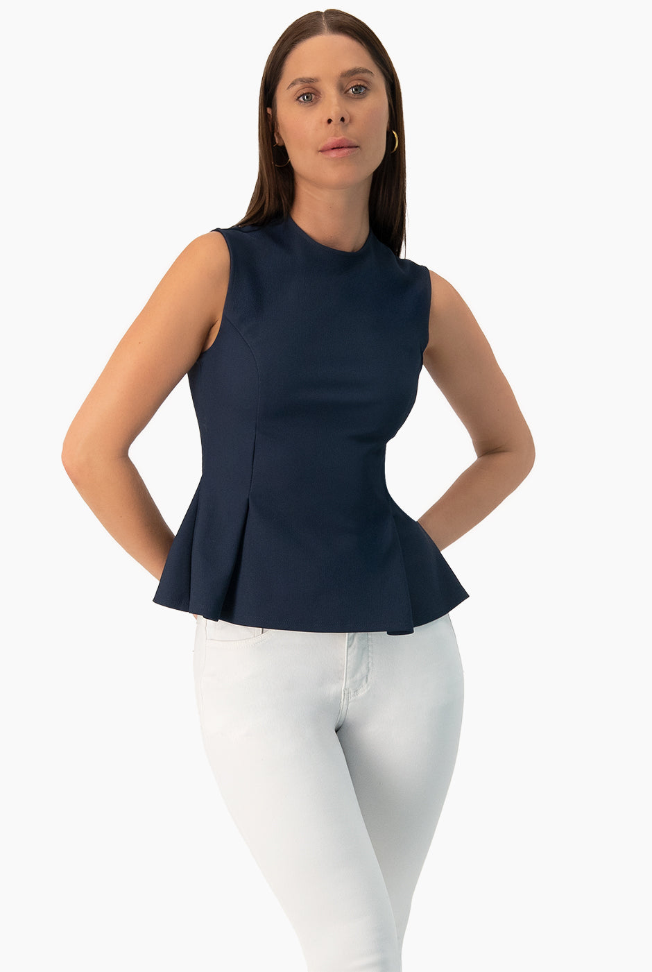 Blusa tipo peplum sin mangas