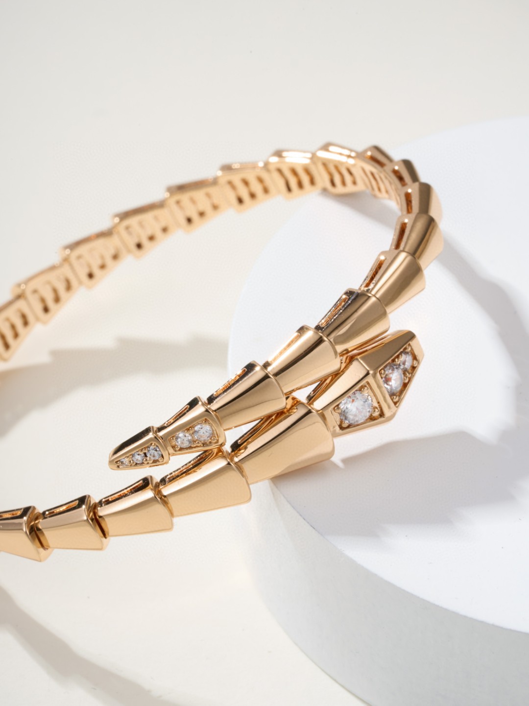 Bulgari head and tail diamond elastic snake bracelet