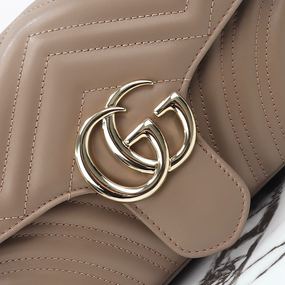 Gucci GG Marmont medium shoulder bag ‎ ‎443497 AAER0 1523