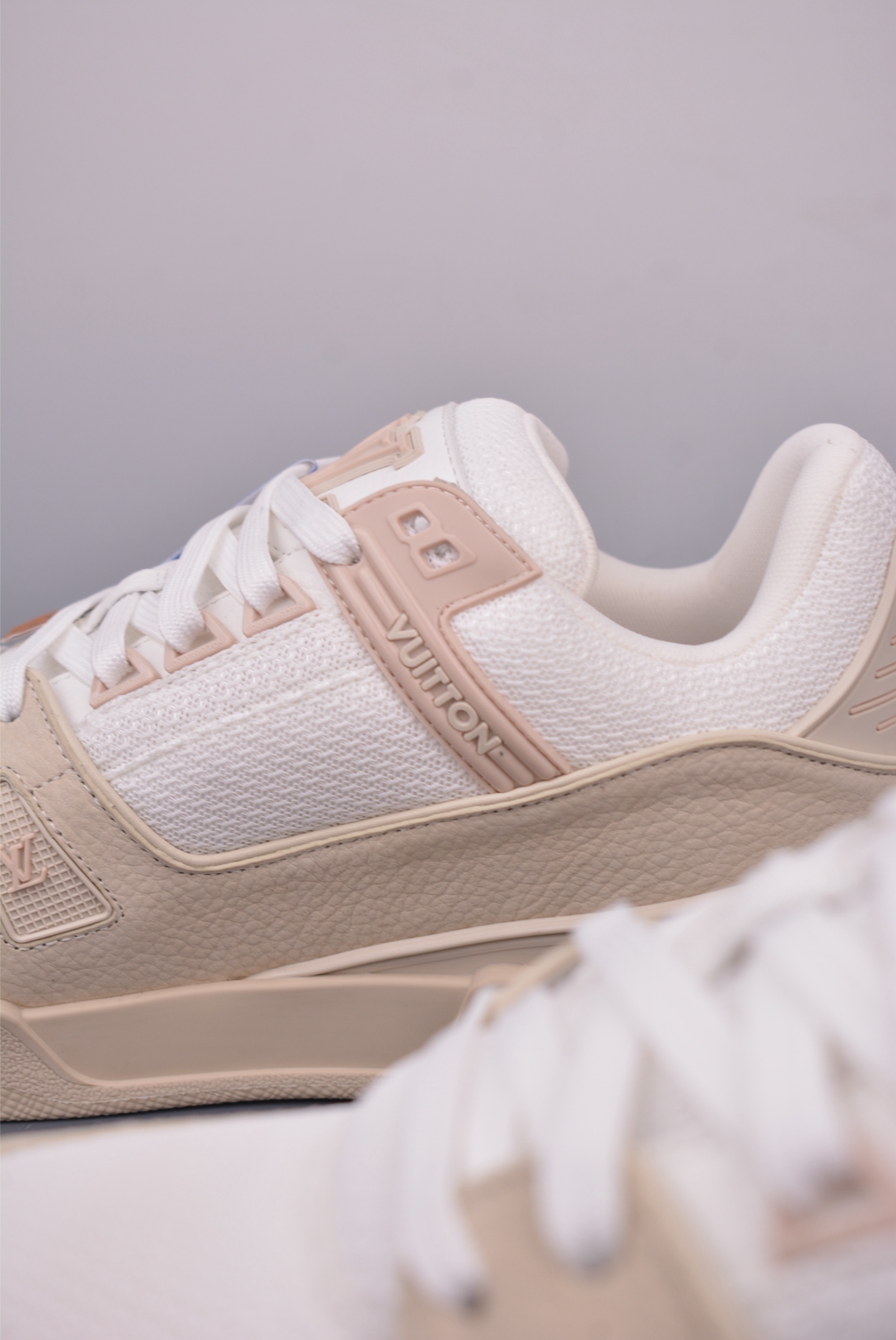 Louis Vuitton Trainer Sneaker Low 