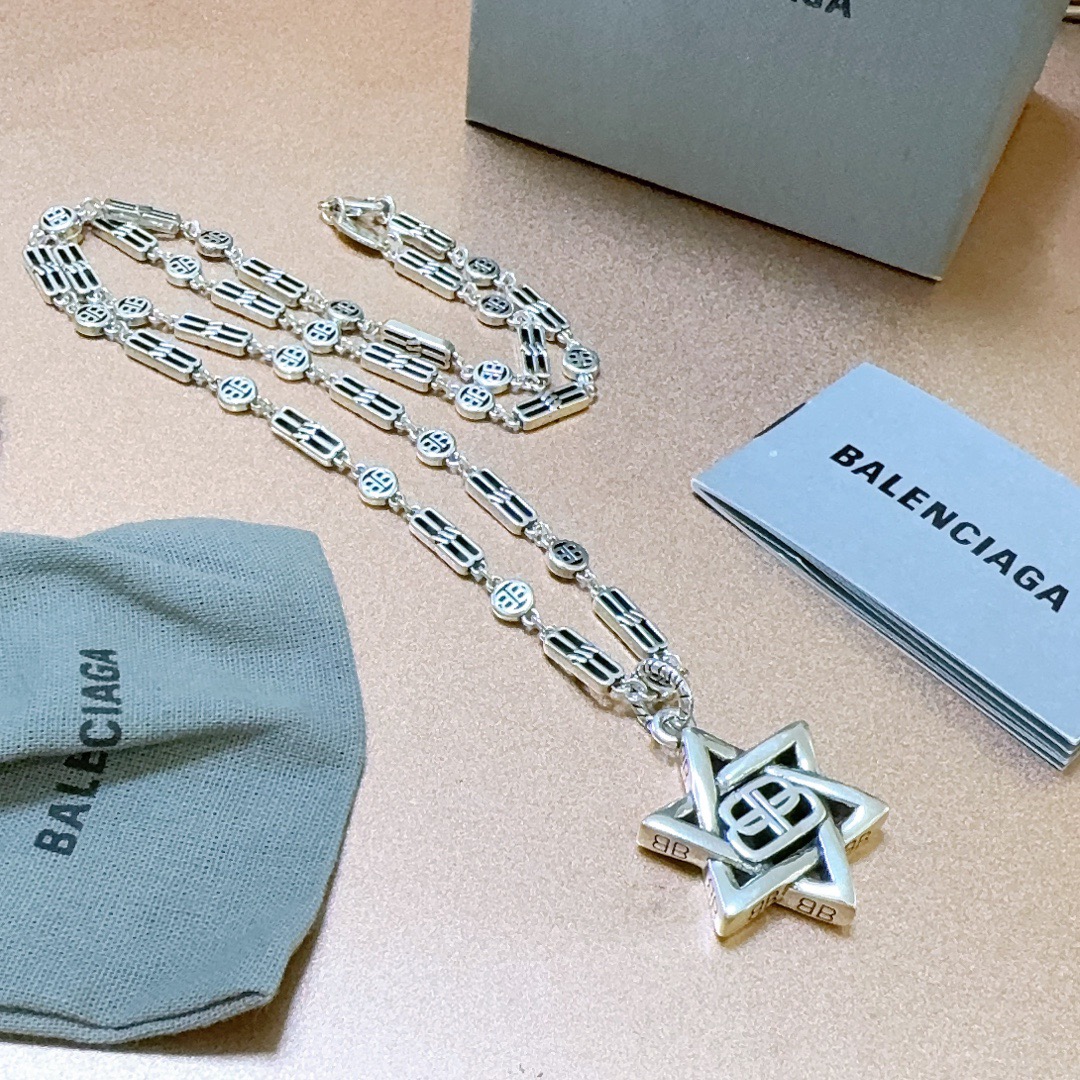 Balenciaga six-pointed star chain necklace