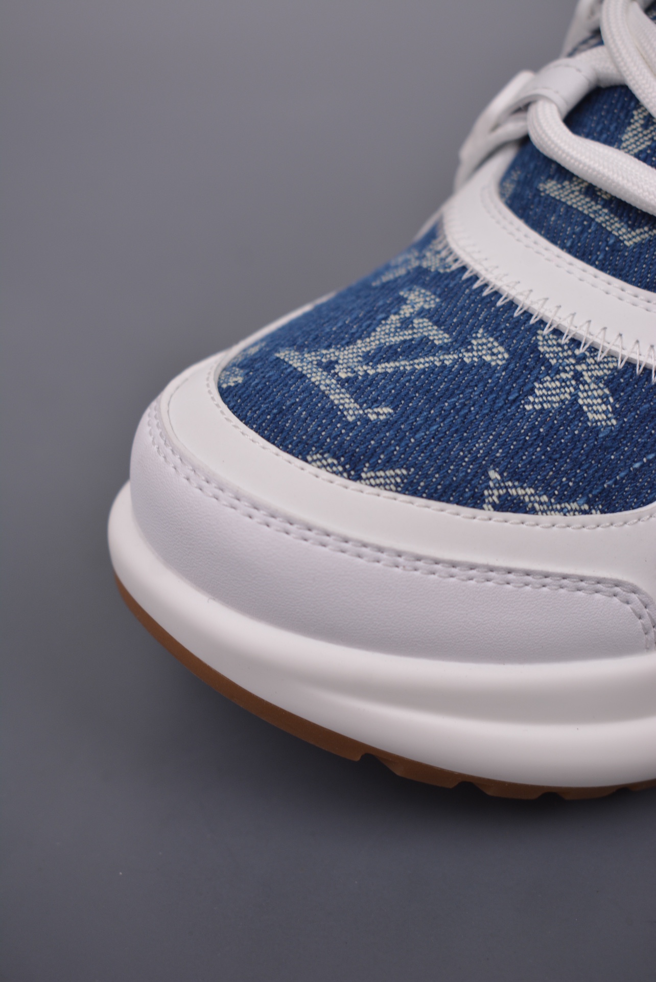 Louis Vuitton Archlight Sneakers Denim Blue and White Jacquard