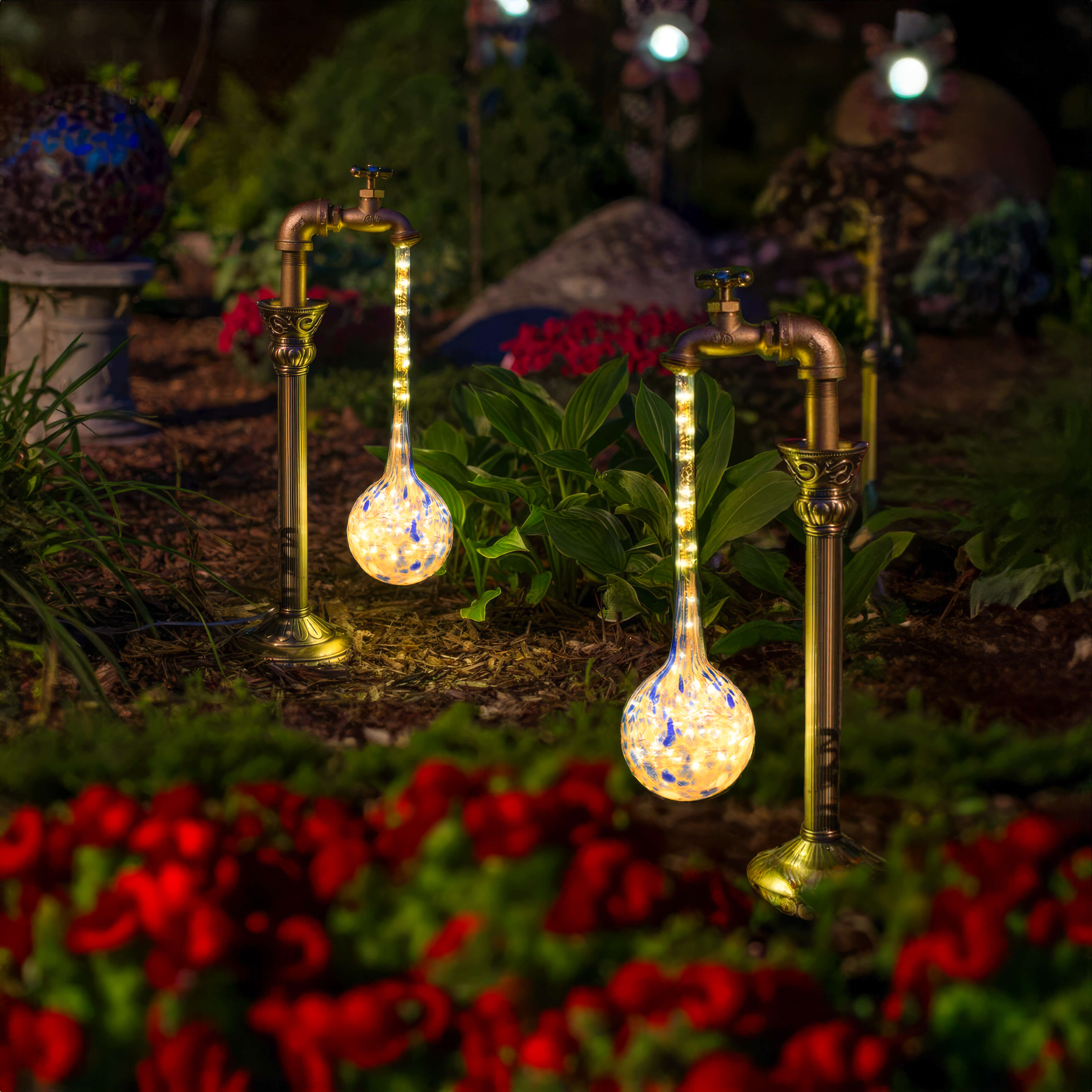 HOT SALE🔥Wondrous Waterdrop Solar Lights