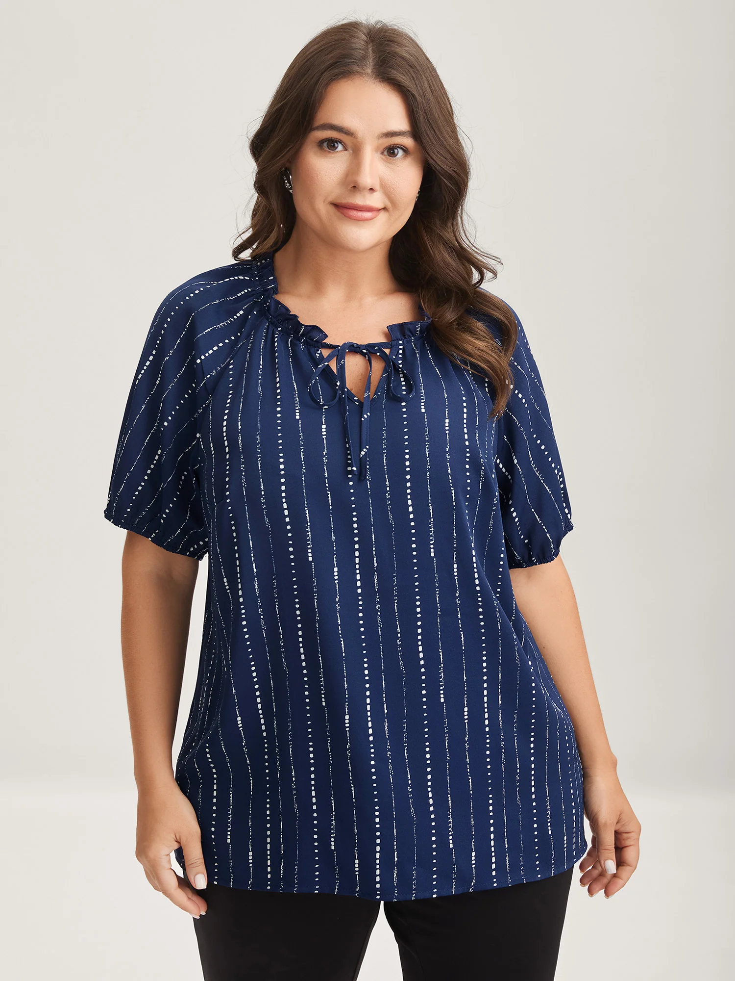 Textured Notched Collar Tie Puffy Blouse