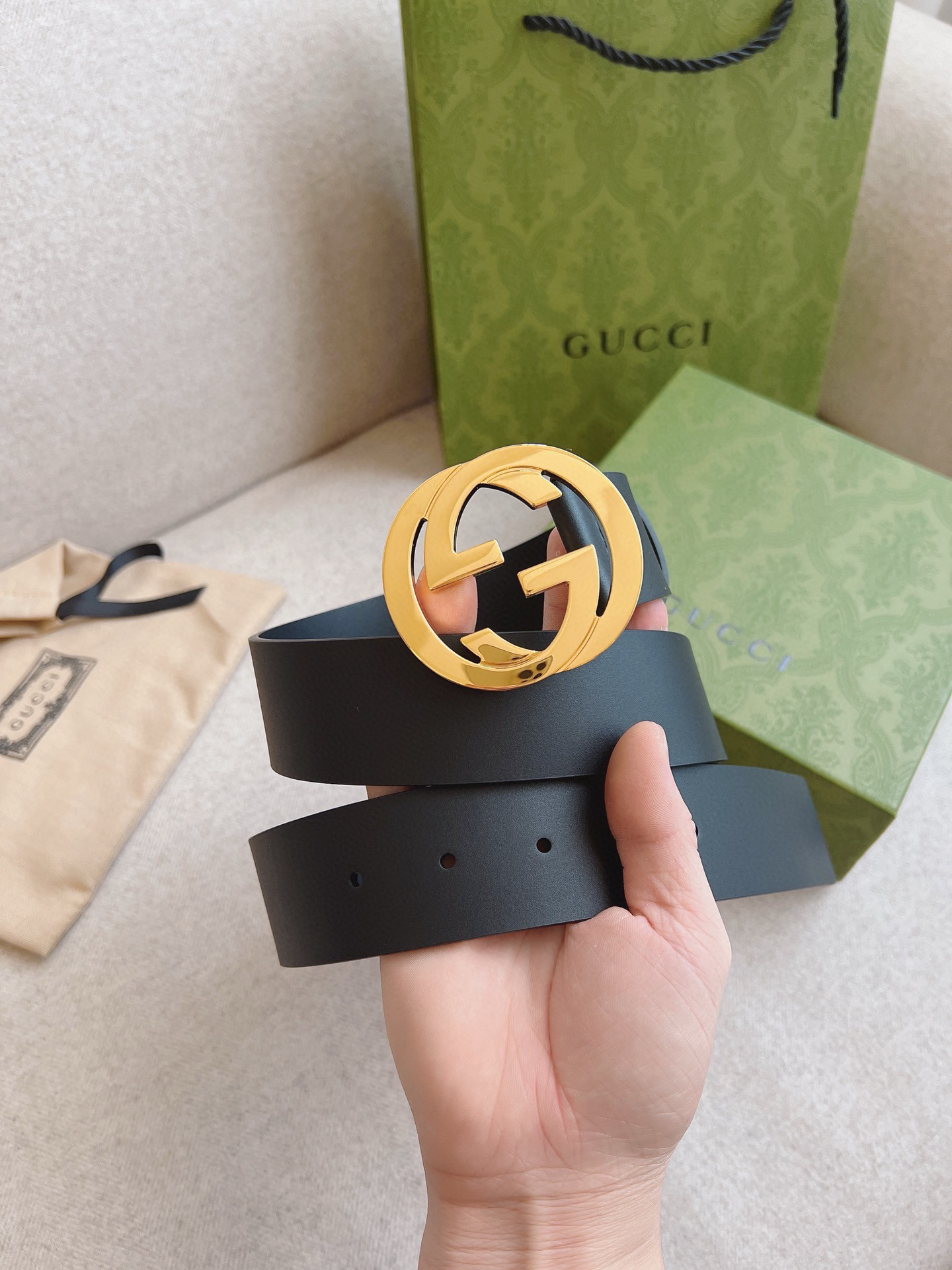Gucci Interlocking Double G Buckle Leather Belt 4.0cm Width
