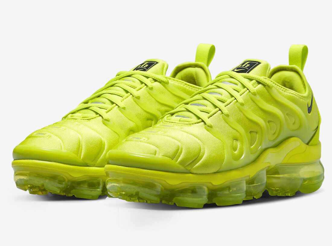 VaporMax Solid Color Series