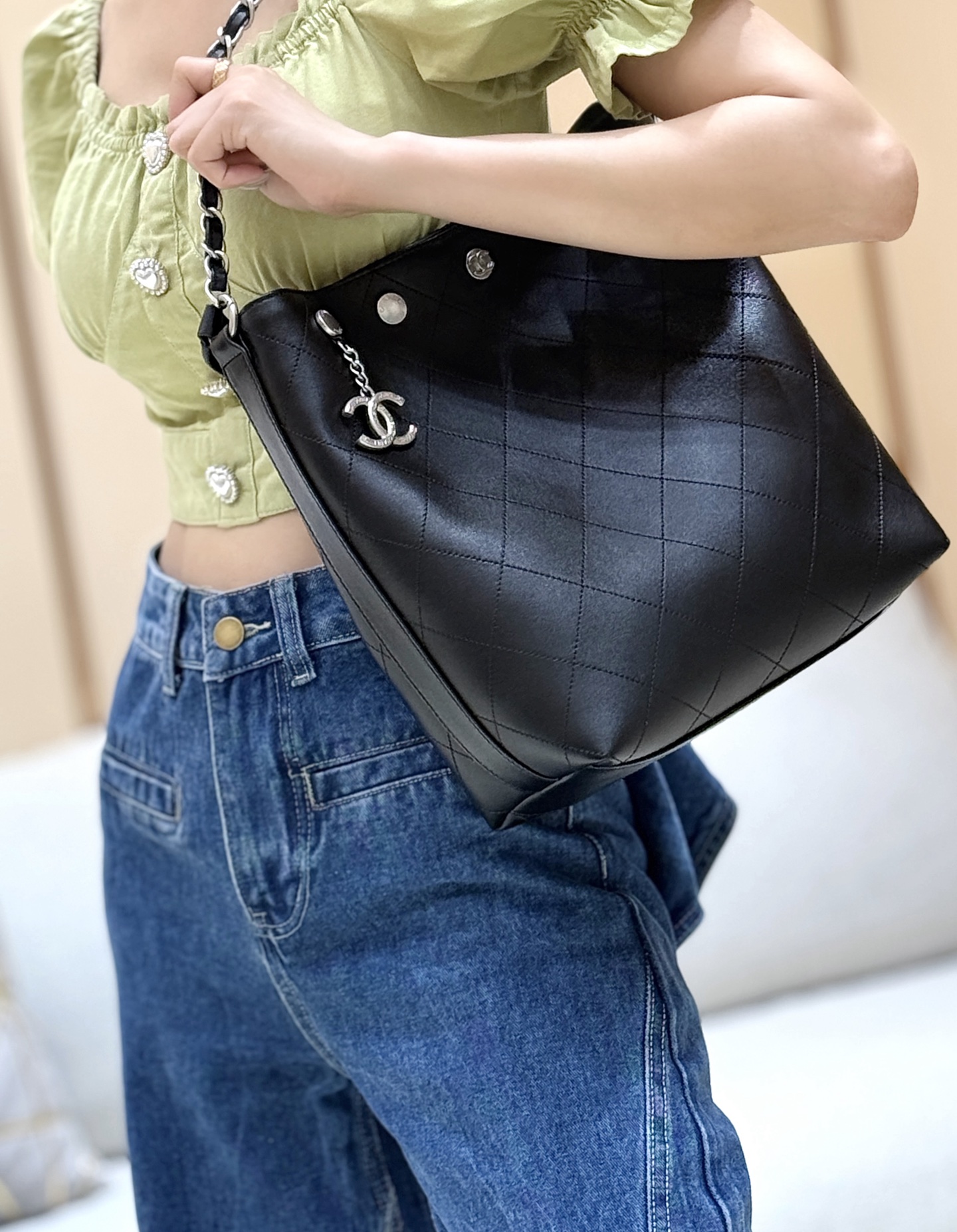 Chanel 25P Spring/Summer Preview Series Rivet Bucket Bag AS5406