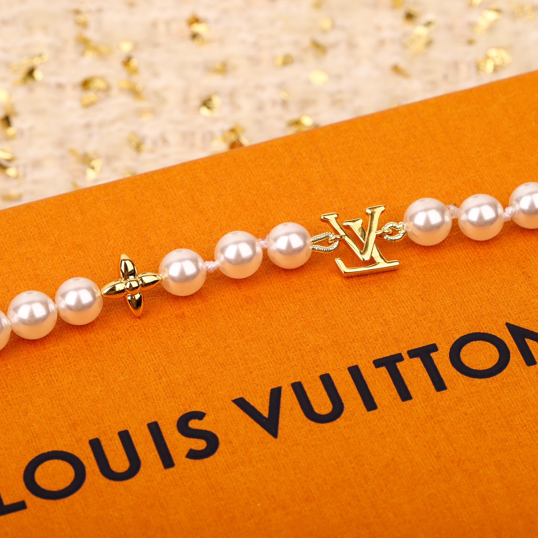 Louis Vuitton Golden Flower Pearl Bracelet